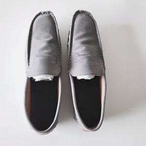 GRAY SUEDE LOAFERS WITH REFLECTORS ON BACK